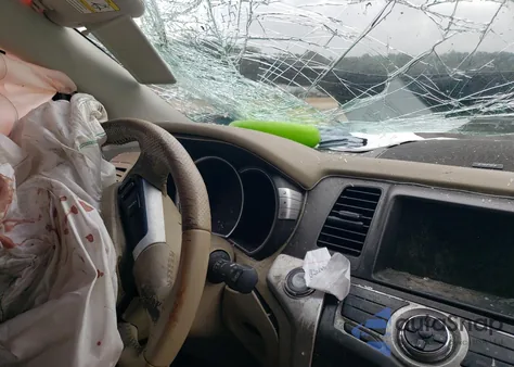 2011 Nissan Murano S z USA, uszkodzony, nr VIN JN8AZ1MW2BW172050